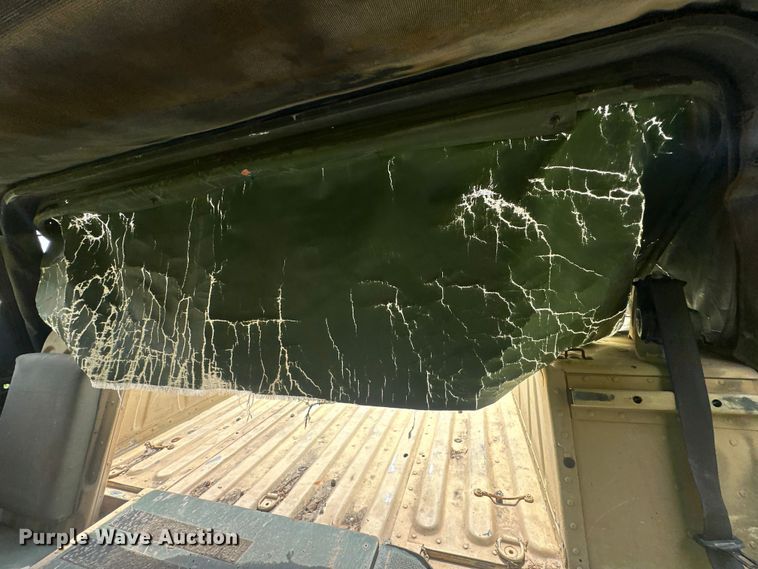 image for item EV2898 1988 AM General HMMWV SUV