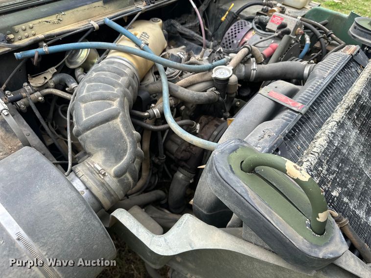image for item EV2898 1988 AM General HMMWV SUV