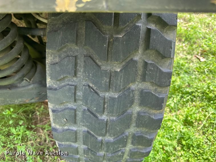image for item EV2898 1988 AM General HMMWV SUV