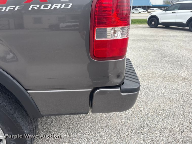 image for item EV2899 2007 Ford F150 Crew Cab pickup truck