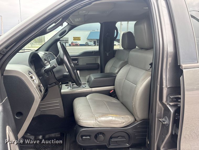 image for item EV2899 2007 Ford F150 Crew Cab pickup truck