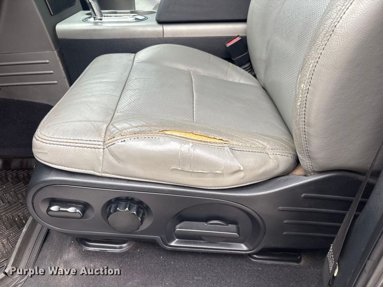 image for item EV2899 2007 Ford F150 Crew Cab pickup truck