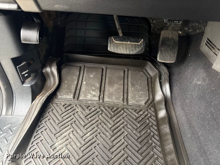 image for item EV2899 2007 Ford F150 Crew Cab pickup truck