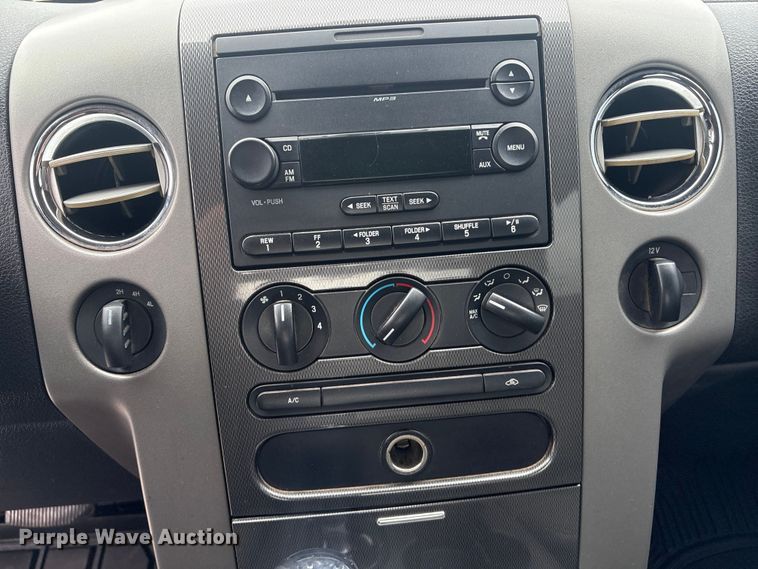 image for item EV2899 2007 Ford F150 Crew Cab pickup truck