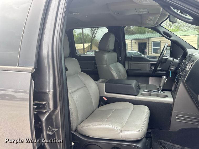 image for item EV2899 2007 Ford F150 Crew Cab pickup truck