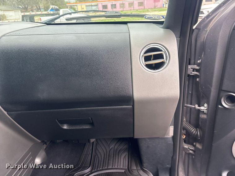 image for item EV2899 2007 Ford F150 Crew Cab pickup truck