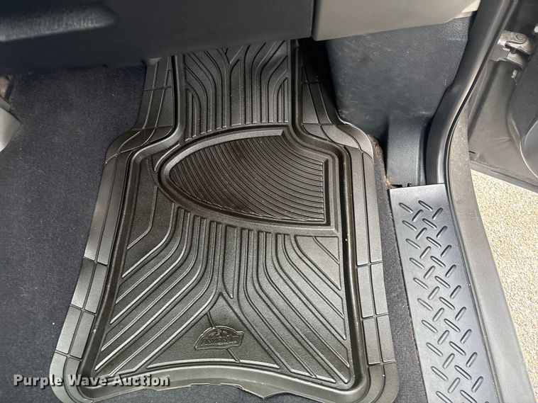 image for item EV2899 2007 Ford F150 Crew Cab pickup truck