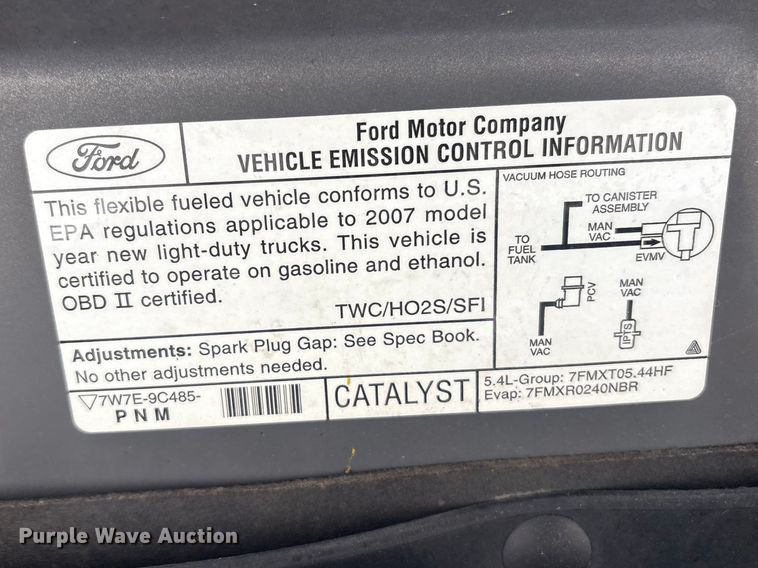 image for item EV2899 2007 Ford F150 Crew Cab pickup truck
