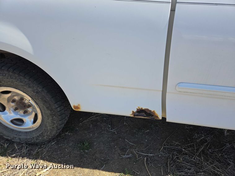 image for item EV5848 1999 Ford F150 Ext. Cab pickup truck