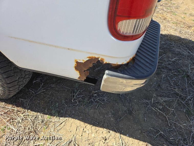 image for item EV5848 1999 Ford F150 Ext. Cab pickup truck