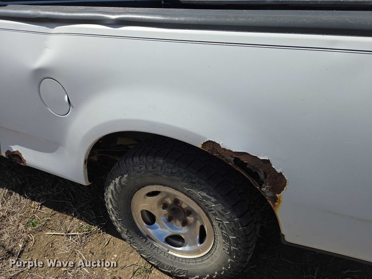image for item EV5848 1999 Ford F150 Ext. Cab pickup truck