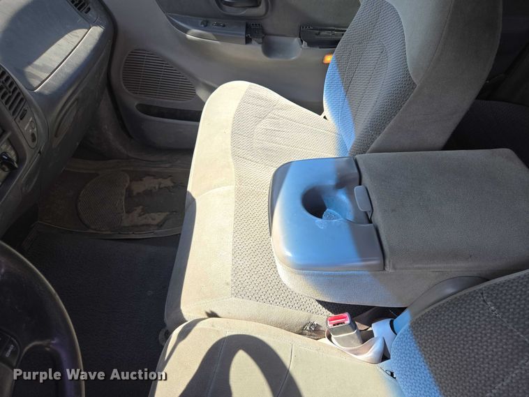 image for item EV5848 1999 Ford F150 Ext. Cab pickup truck