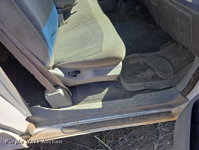 image for item EV5848 1999 Ford F150 Ext. Cab pickup truck