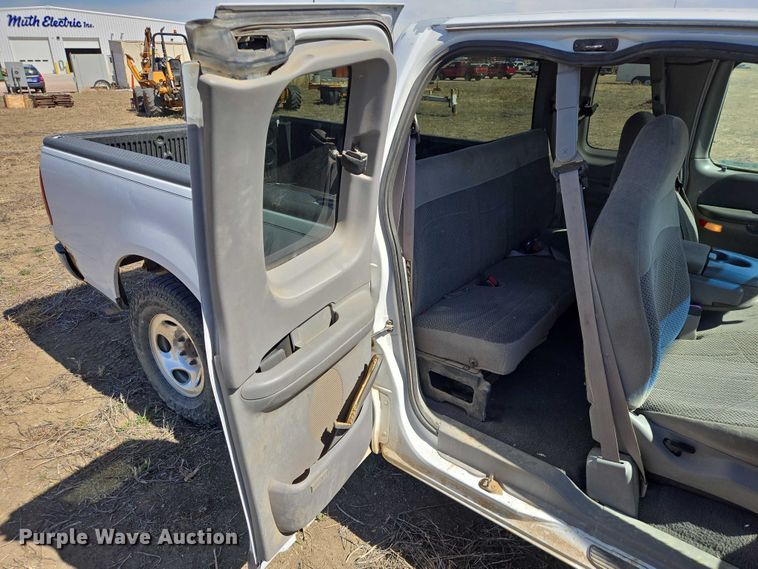 image for item EV5848 1999 Ford F150 Ext. Cab pickup truck