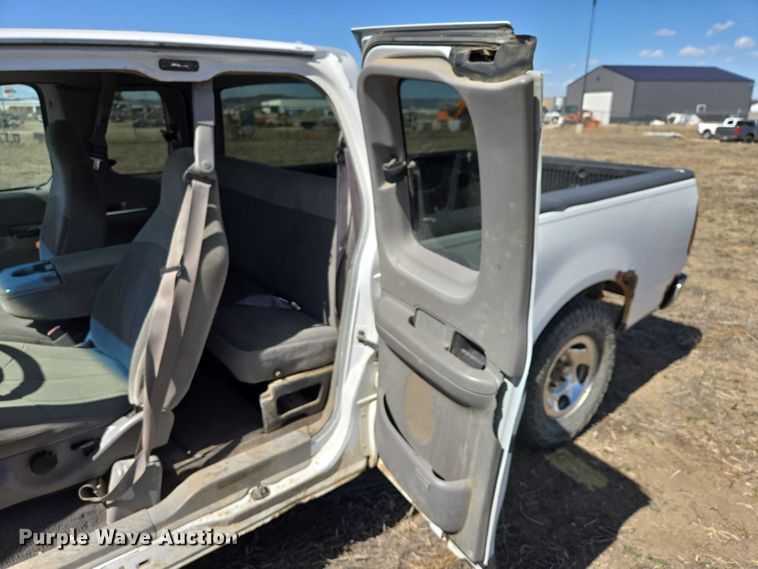 image for item EV5848 1999 Ford F150 Ext. Cab pickup truck