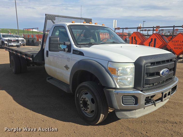 image for item EV5883 2011 Ford F550 Super Duty flatbed truck