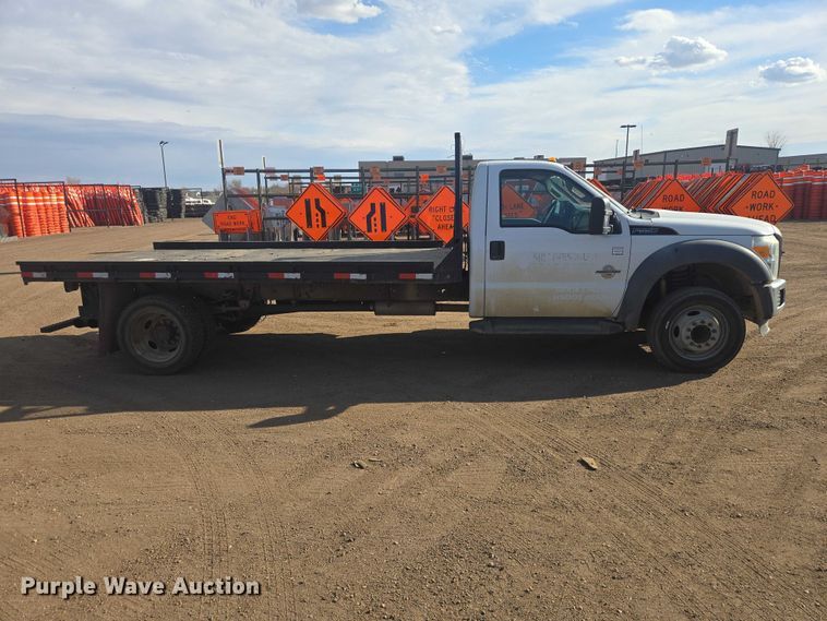 image for item EV5883 2011 Ford F550 Super Duty flatbed truck