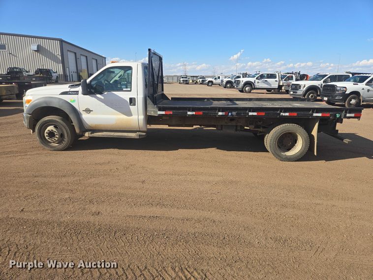 image for item EV5883 2011 Ford F550 Super Duty flatbed truck