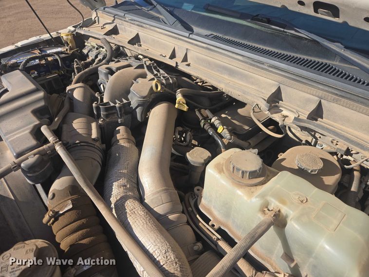 image for item EV5883 2011 Ford F550 Super Duty flatbed truck