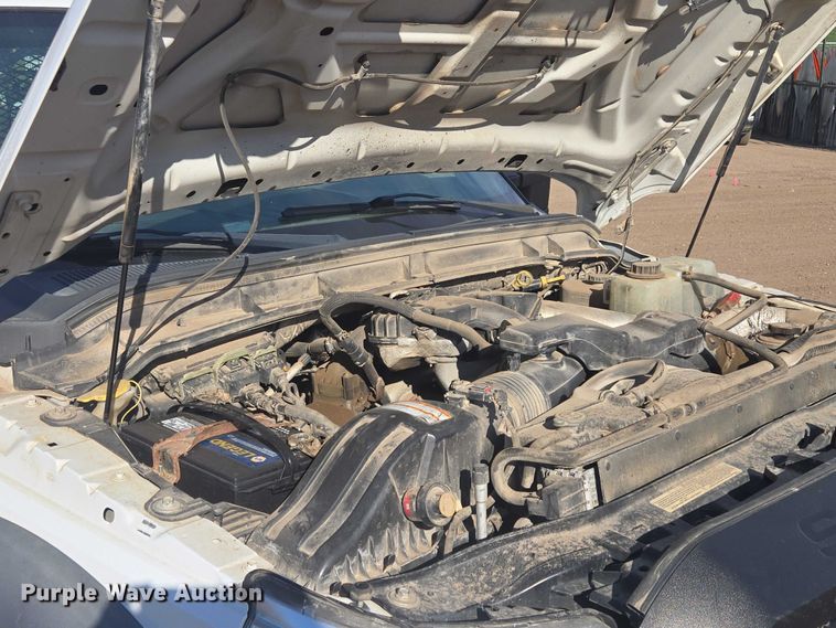 image for item EV5883 2011 Ford F550 Super Duty flatbed truck