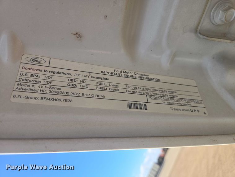 image for item EV5883 2011 Ford F550 Super Duty flatbed truck