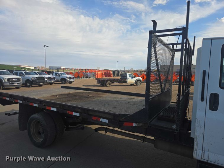 image for item EV5884 2005 Chevrolet C4500 flatbed truck