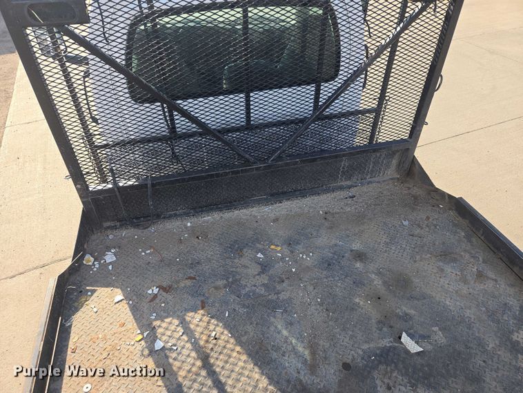 image for item EV5884 2005 Chevrolet C4500 flatbed truck