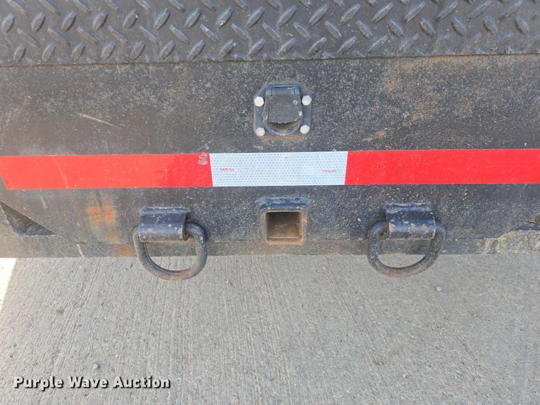 image for item EV5884 2005 Chevrolet C4500 flatbed truck