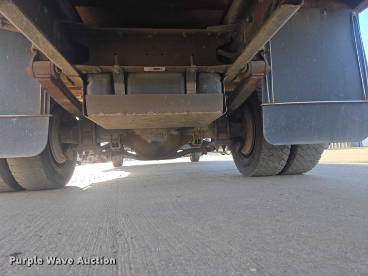 image for item EV5884 2005 Chevrolet C4500 flatbed truck