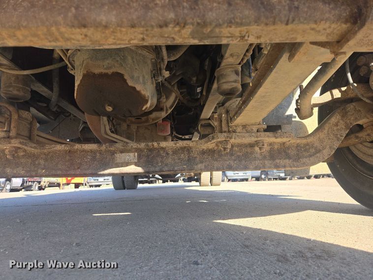 image for item EV5884 2005 Chevrolet C4500 flatbed truck