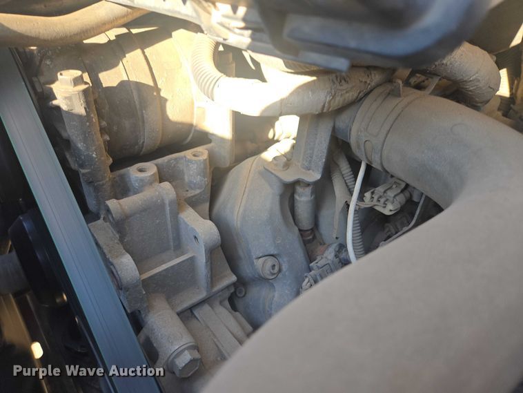 image for item EV5884 2005 Chevrolet C4500 flatbed truck