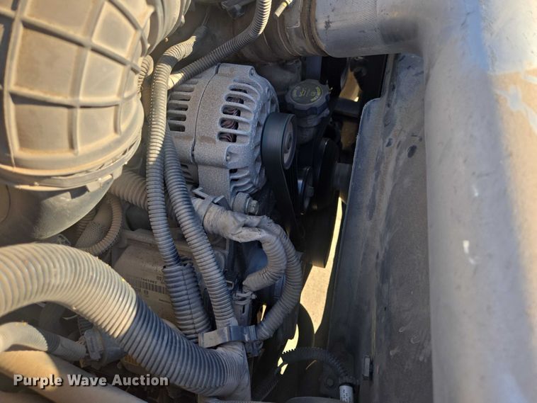 image for item EV5884 2005 Chevrolet C4500 flatbed truck