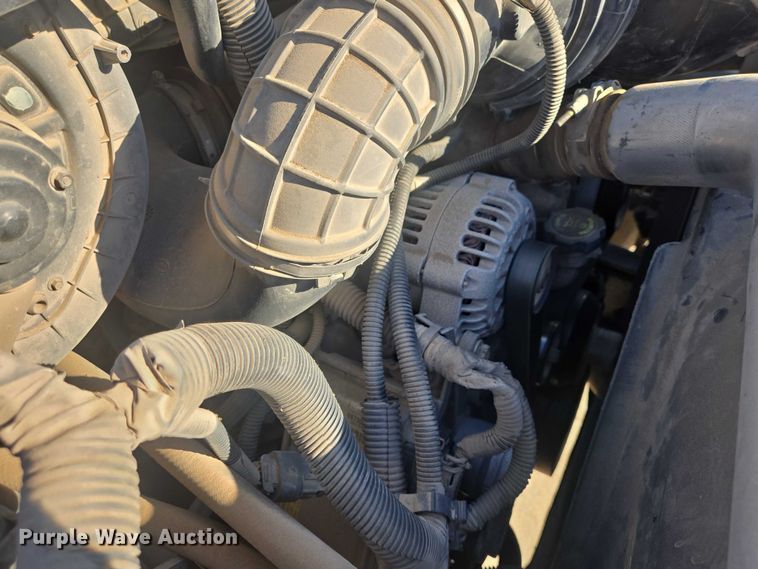 image for item EV5884 2005 Chevrolet C4500 flatbed truck