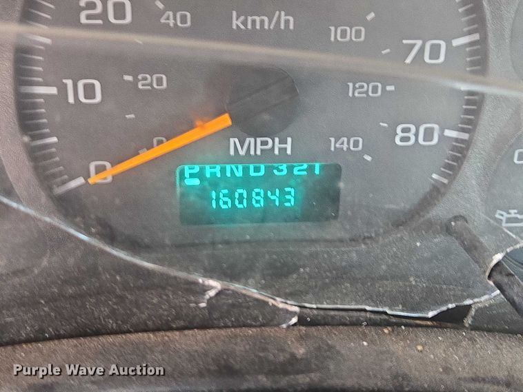 image for item EV5884 2005 Chevrolet C4500 flatbed truck