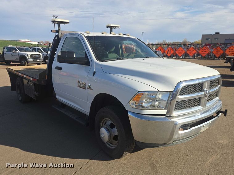 image for item EV5885 2017 RAM 3500 flatbed pickup truck