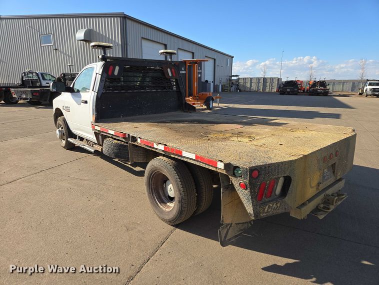image for item EV5885 2017 RAM 3500 flatbed pickup truck
