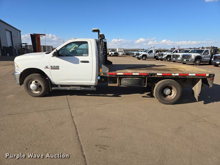 image for item EV5885 2017 RAM 3500 flatbed pickup truck