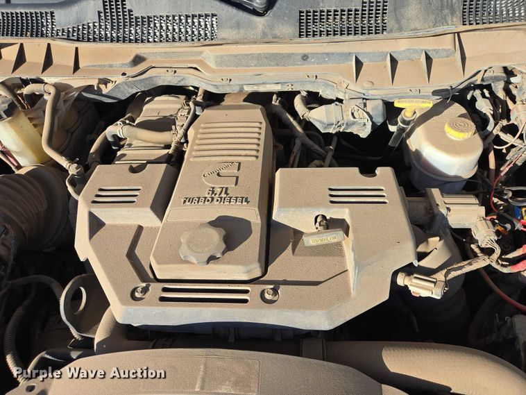 image for item EV5885 2017 RAM 3500 flatbed pickup truck