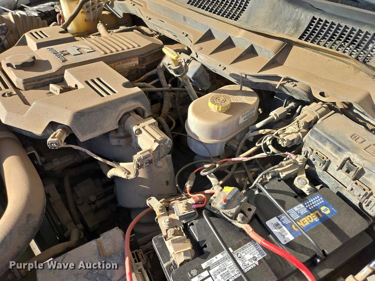 image for item EV5885 2017 RAM 3500 flatbed pickup truck