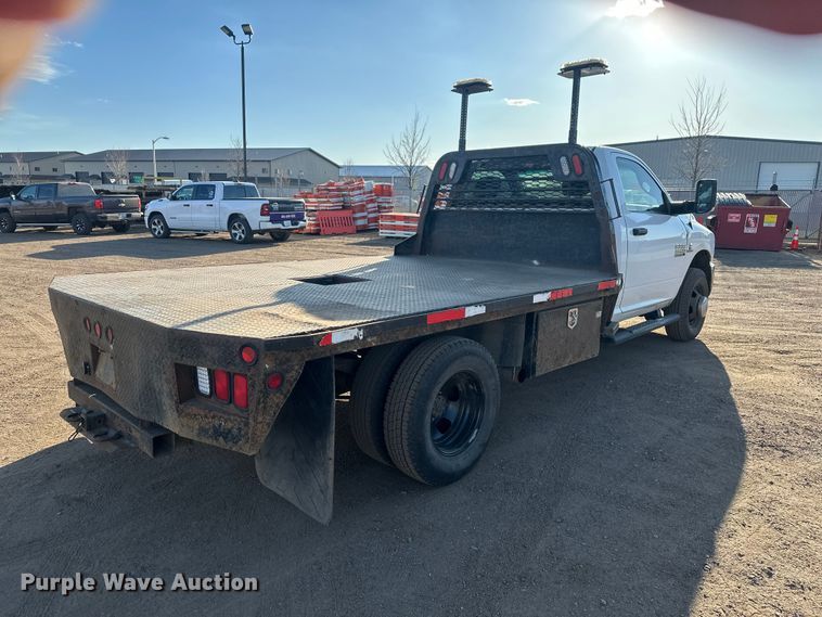 image for item EV5886 2014 RAM 3500 flatbed pickup truck