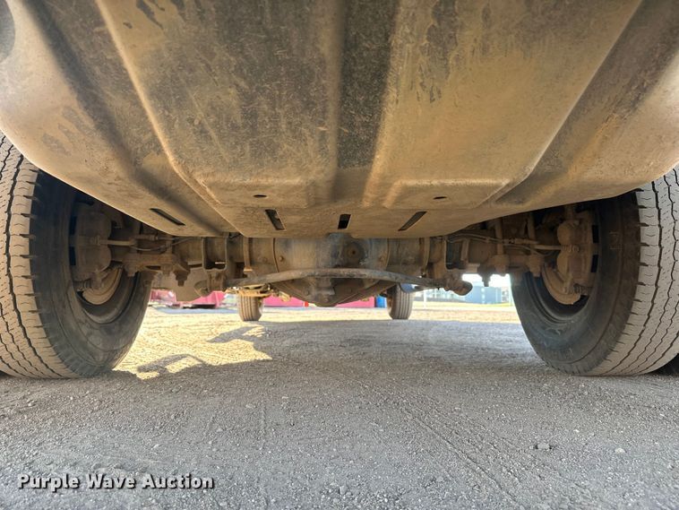 image for item EV5886 2014 RAM 3500 flatbed pickup truck