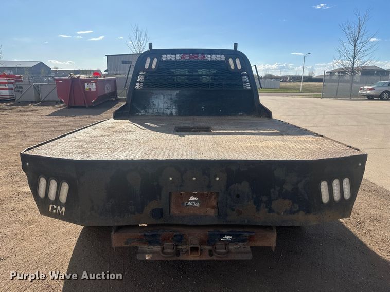 image for item EV5888 2017 RAM 3500 Crew Cab flatbed pickup truck