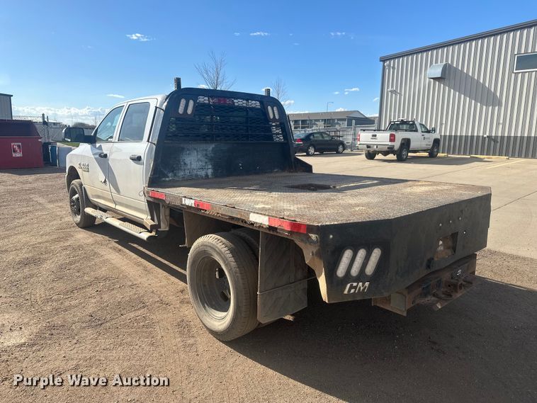 image for item EV5888 2017 RAM 3500 Crew Cab flatbed pickup truck