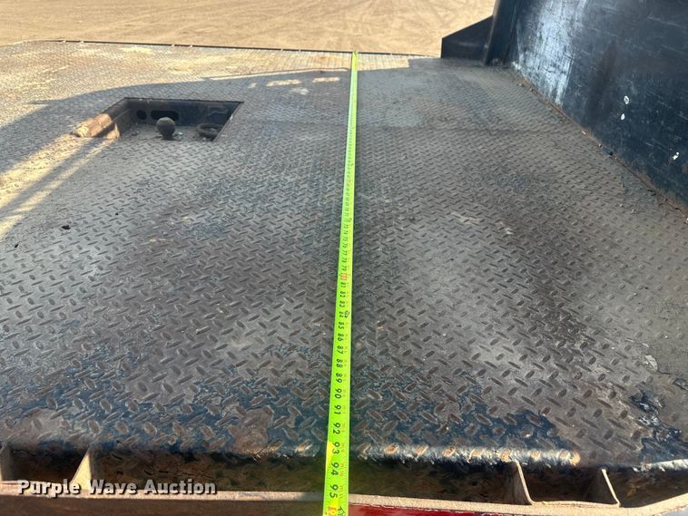 image for item EV5888 2017 RAM 3500 Crew Cab flatbed pickup truck