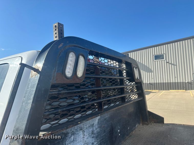 image for item EV5888 2017 RAM 3500 Crew Cab flatbed pickup truck