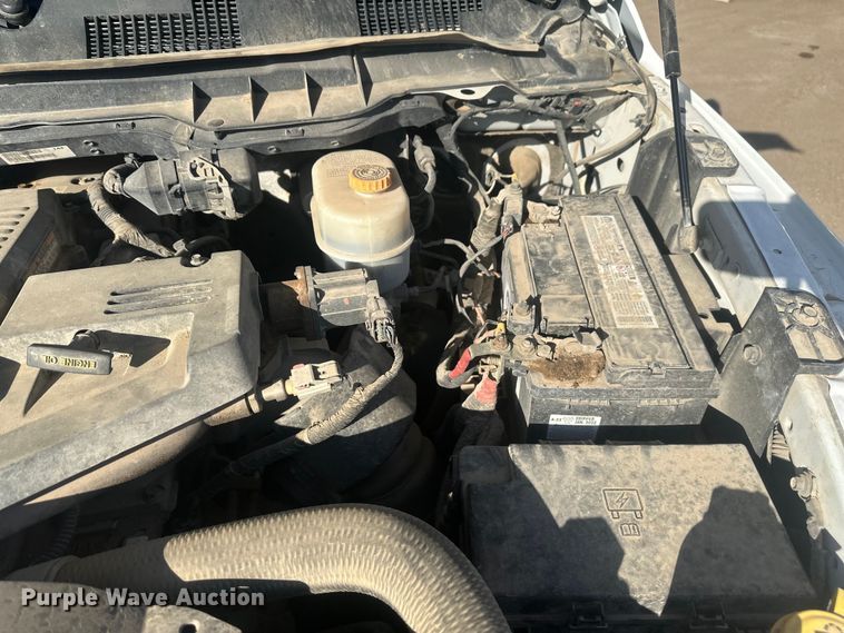 image for item EV5888 2017 RAM 3500 Crew Cab flatbed pickup truck