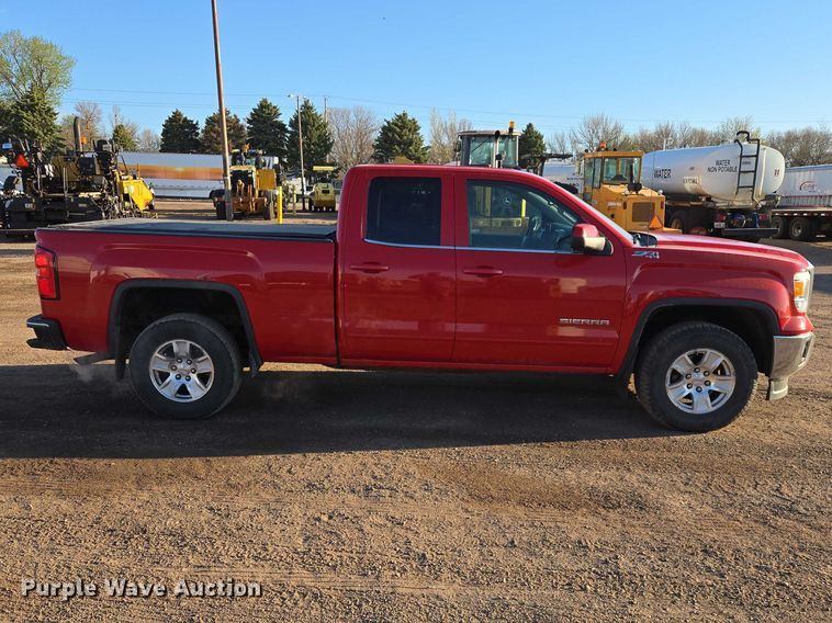 image for item EV5971 2015 GMC Sierra 1500 Ext. Cab pickup truck