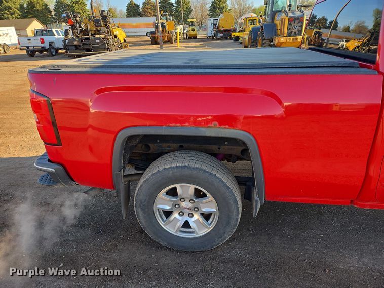 image for item EV5971 2015 GMC Sierra 1500 Ext. Cab pickup truck