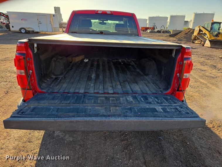 image for item EV5971 2015 GMC Sierra 1500 Ext. Cab pickup truck