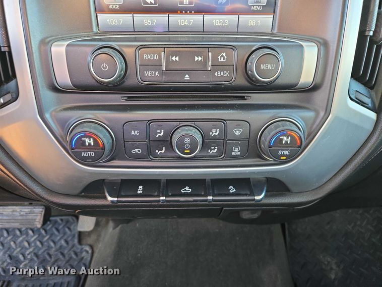 image for item EV5971 2015 GMC Sierra 1500 Ext. Cab pickup truck